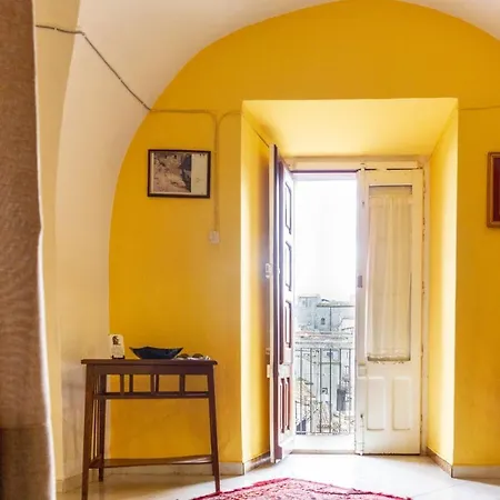 Tatil Evi Ai Valati Cir 19082-037c20-6280 Cin It0820-37c284e-shywg Geraci Siculo