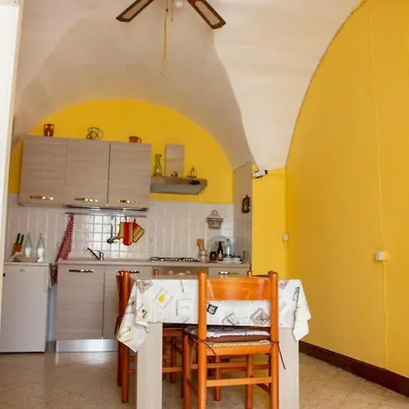 Ai Valati Cir 19082-037c20-6280 Cin It0820-37c284e-shywg * Geraci Siculo