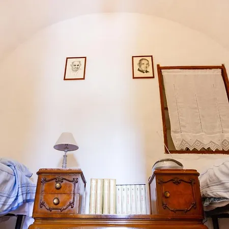 Ai Valati Cir 19082-037c20-6280 Cin It0820-37c284e-shywg Holiday home