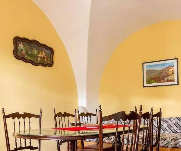 Ai Valati Cir 19082-037c20-6280 Cin It0820-37c284e-shywg Tatil Evi Geraci Siculo